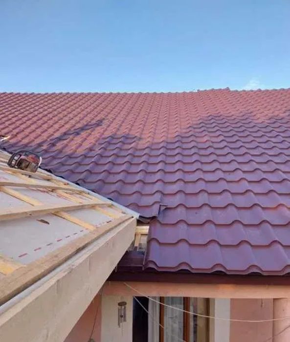Firma de montaj acoperisuri tigla met si ceramica dulgherie etc.