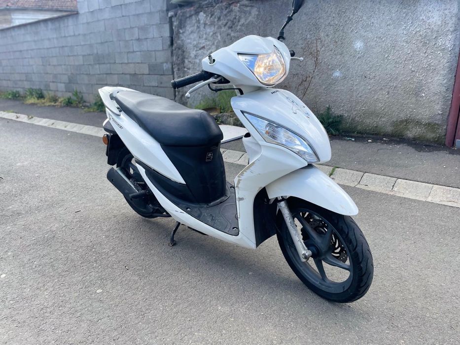 Scuter Honda Vision 2012