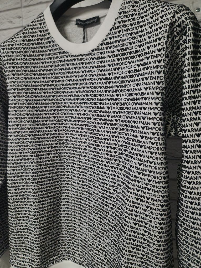 Emporio Armani блуза БЯЛА
