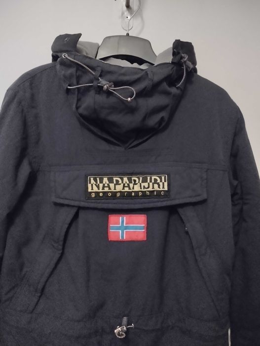 Napapijri Зимни якета S u XS. Уголемени