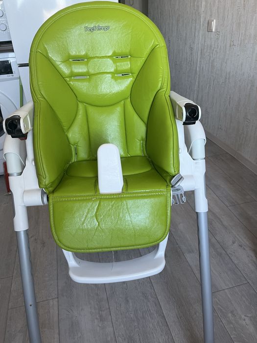 Продам стульчик для кормления