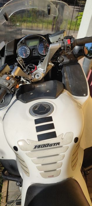 Motocicleta Kawasaki 1400GTR