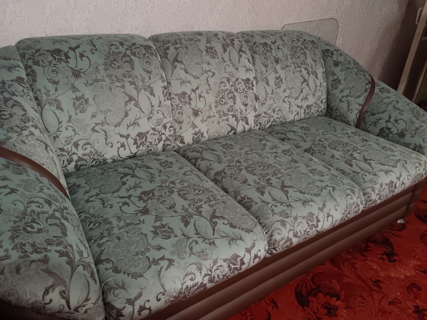 Продам диван раскладной
