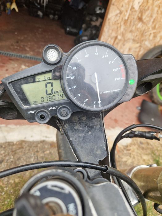 Vand Piese Yamaha YZF 1000 R1    2002