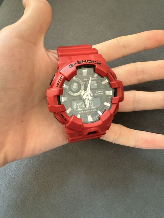 Часы Кварцевые CASIO G-Shock GA-700-4ADR пластик
