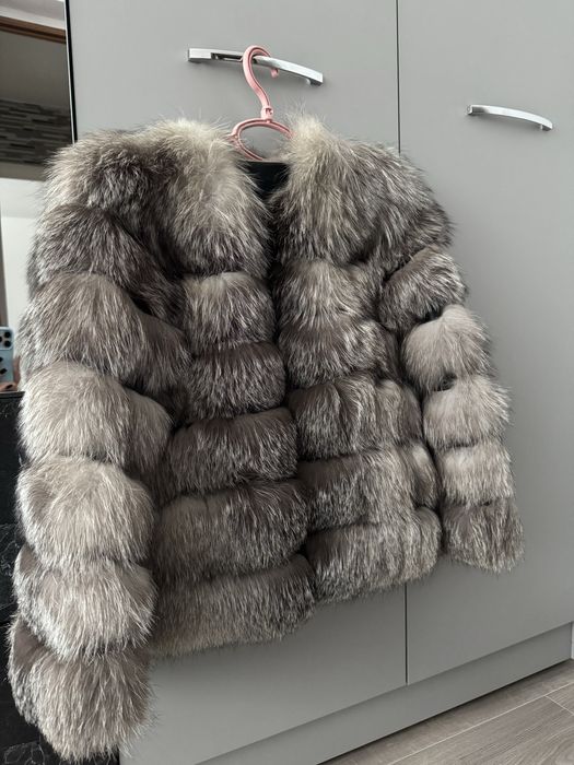 Haina de blană naturală