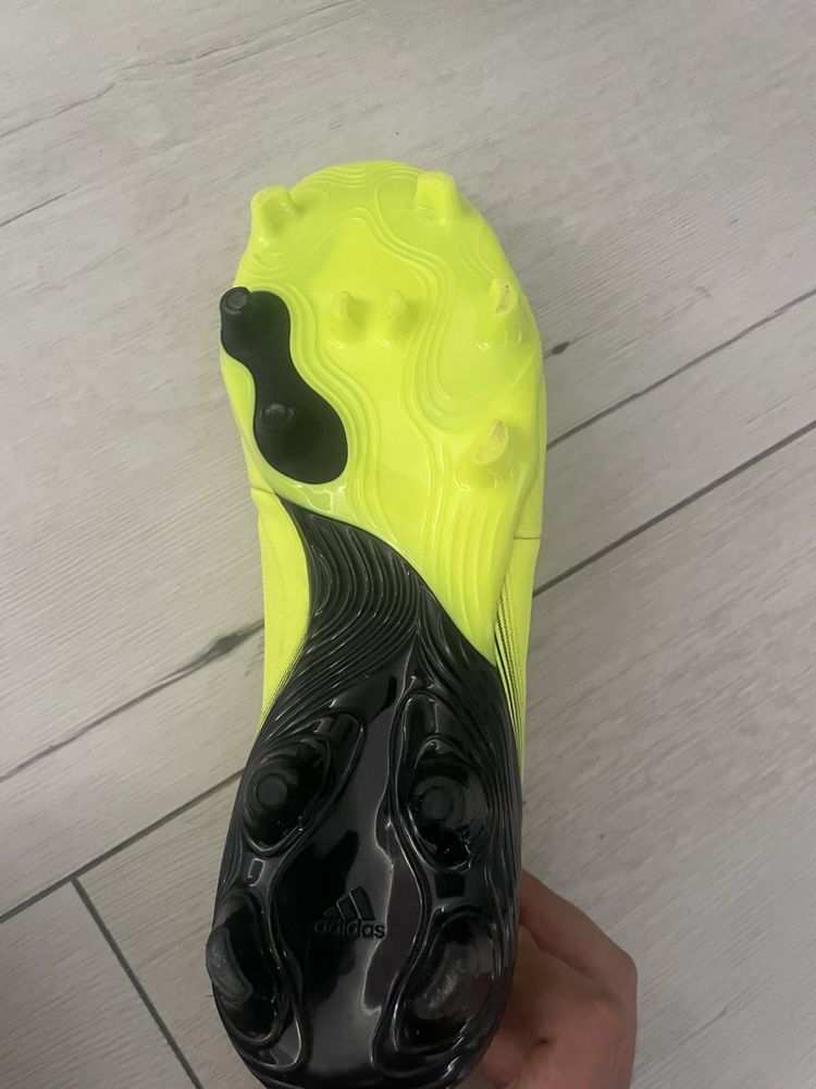 Бутонки adidas и nike