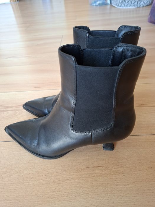 Ботильоны INCI 38 размер в идеальном состоянии