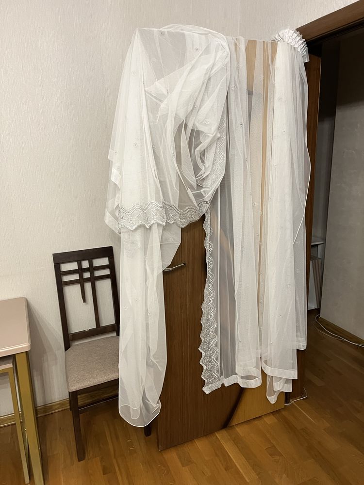 Продам штору на кухню