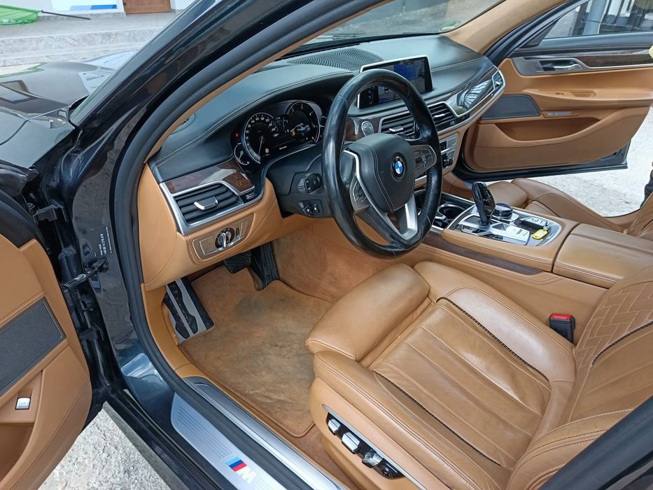 BMW 740 X drive 2016