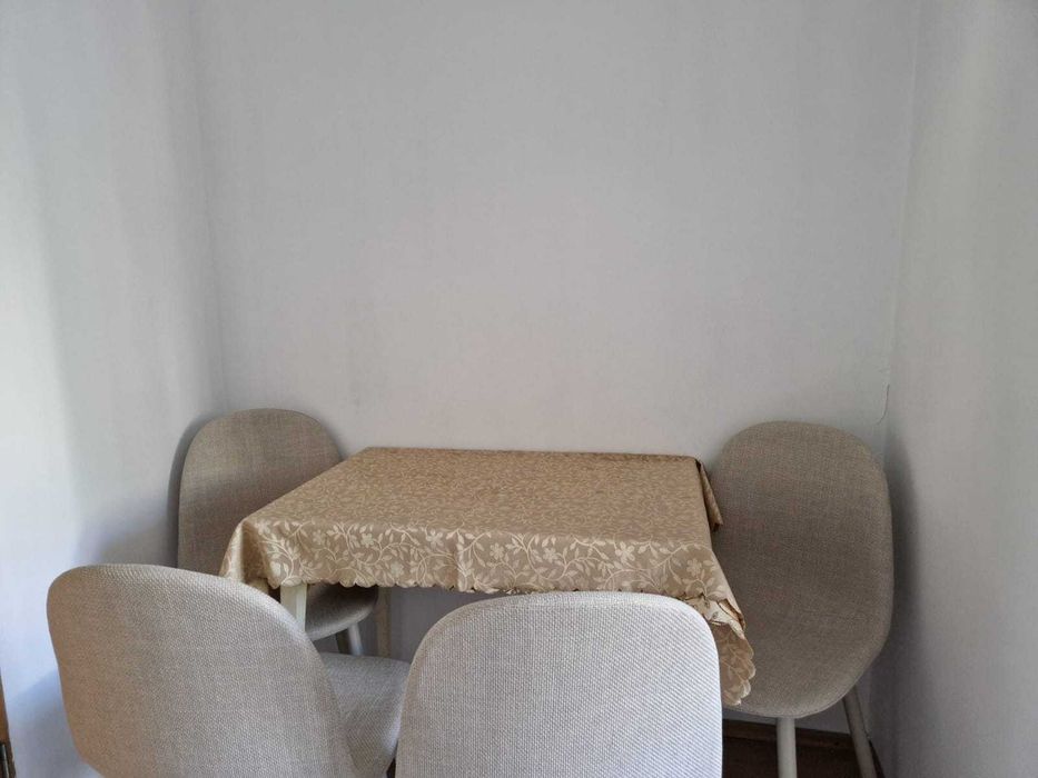 De închiriat apartament 3 camere, decomandat, 75 mp – Mănăștur