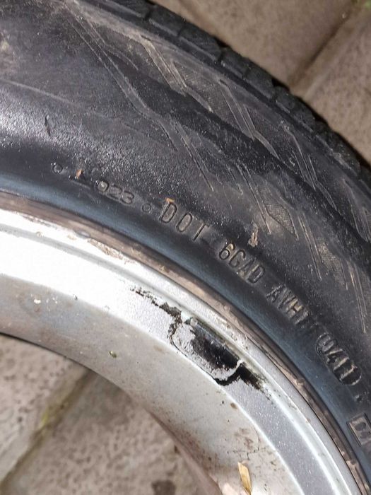 Зимни гуми (Continental/Nexen) 195/65/R15 / 4x100