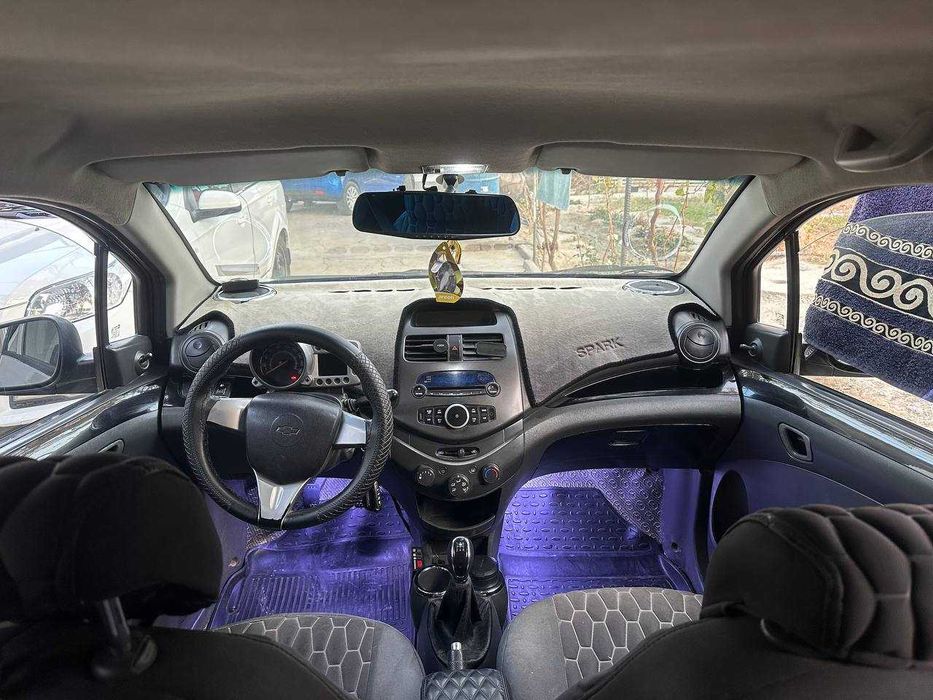 Chevrolet Spark sotiladi