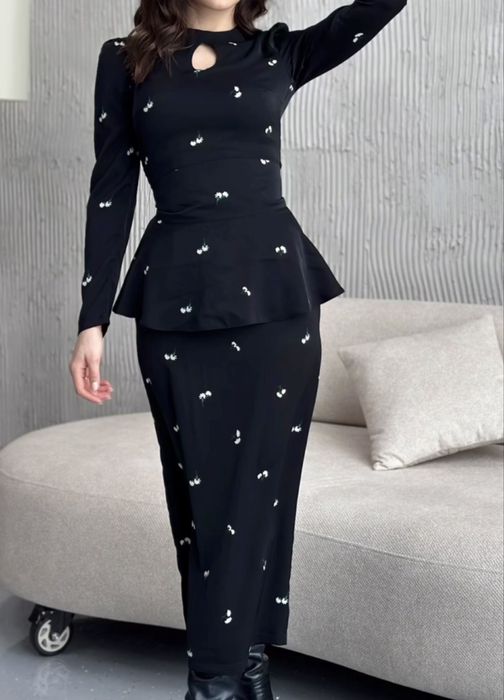 Продам платье в отличном состоянии