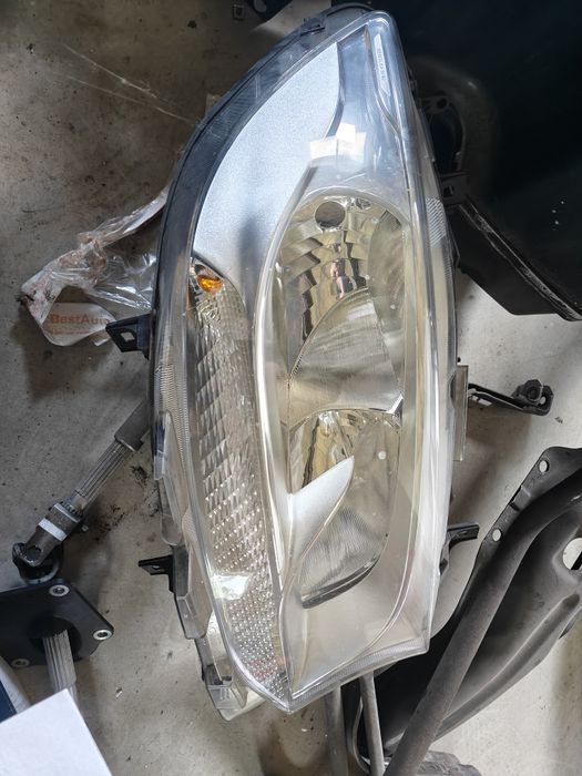 Far ,grila ,bara fata sprinter 907,910