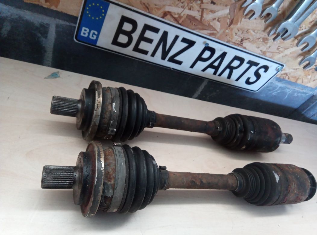 Предна Полуоска за Мерцедес В211 Е350 4-Матик / Mercedes 4-Matic W211