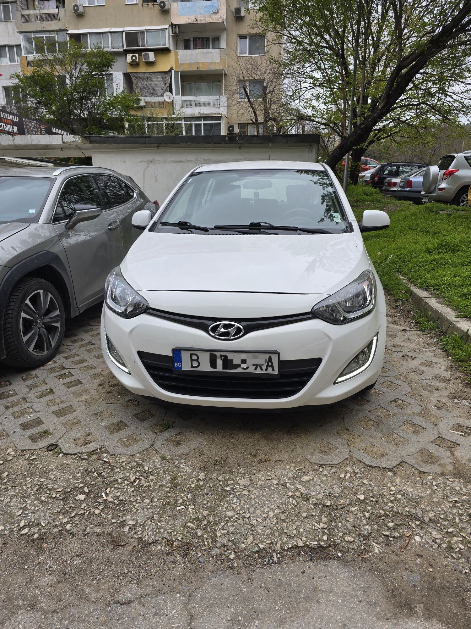 Продавам Hyndai i20 FACE LIFT
