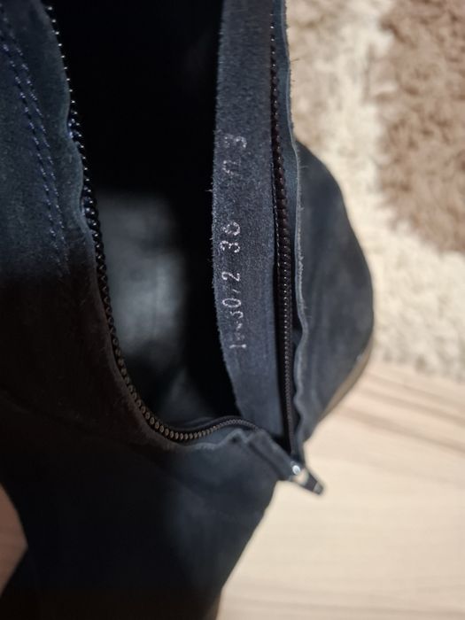 Cizme noi piele intoarsa, mar. 36