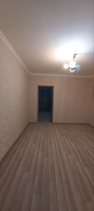 Квартира  Сотилади срочно