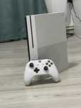 Xbox One S  1TB