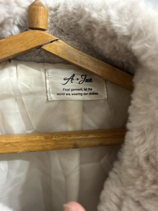 Продам шубку искуственную