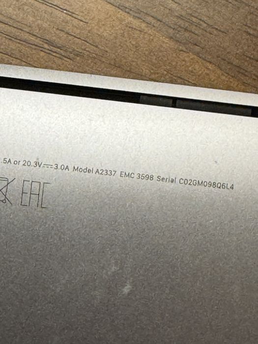 macbook m1 de piese defect