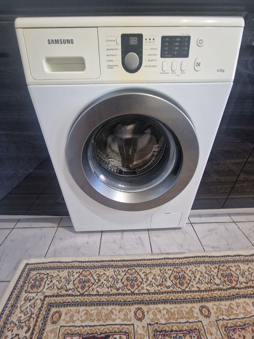 Стиральная машинка Samsung