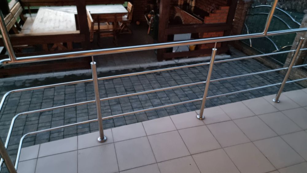 Copertine si balustrazi inox