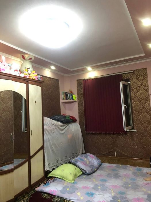 1 комнатная с частичной обстановкой в 8 микрорайоне