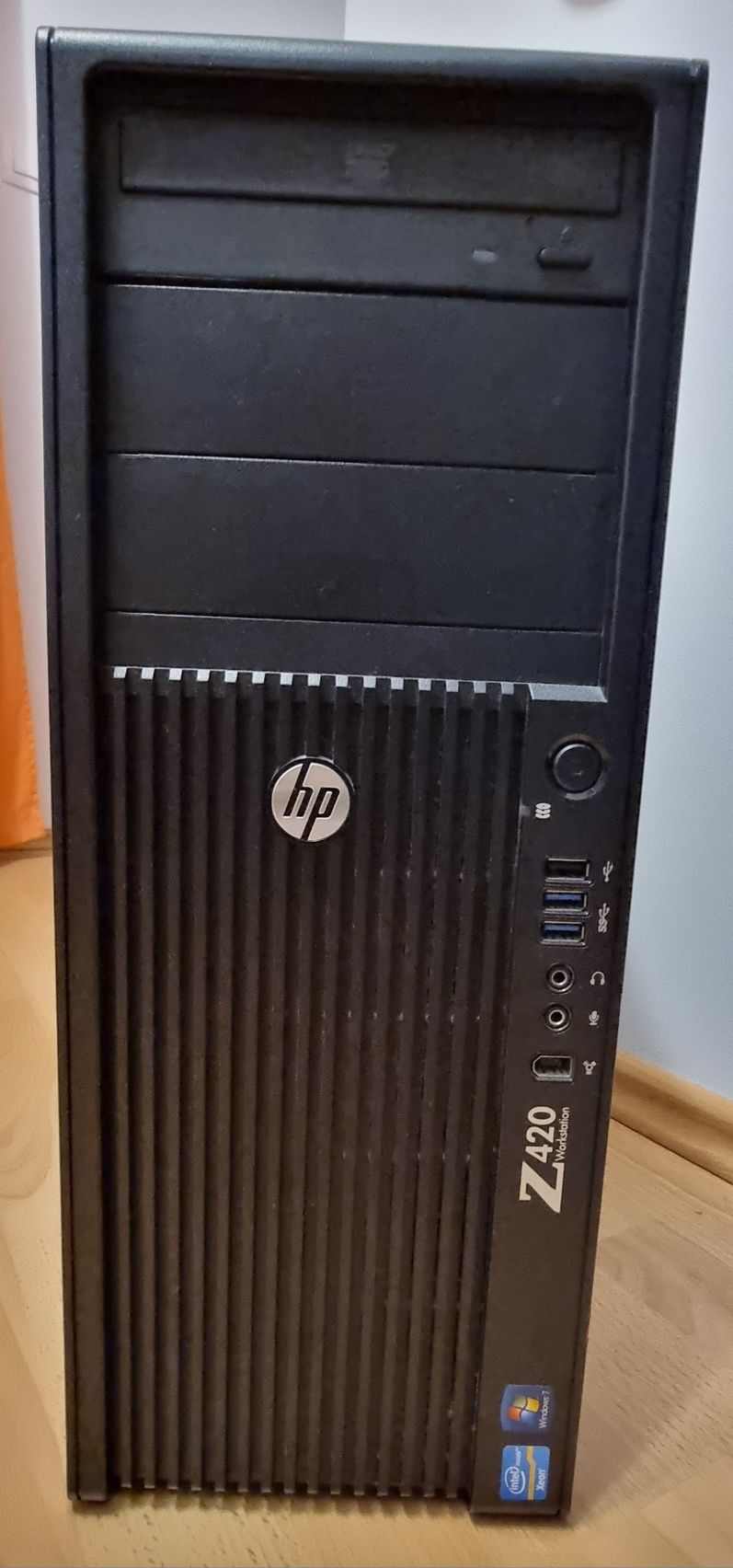 Desktop Z420, Xenon E1650 v2 la 3.7 GHz, 24GB RAM, 500GB hdd