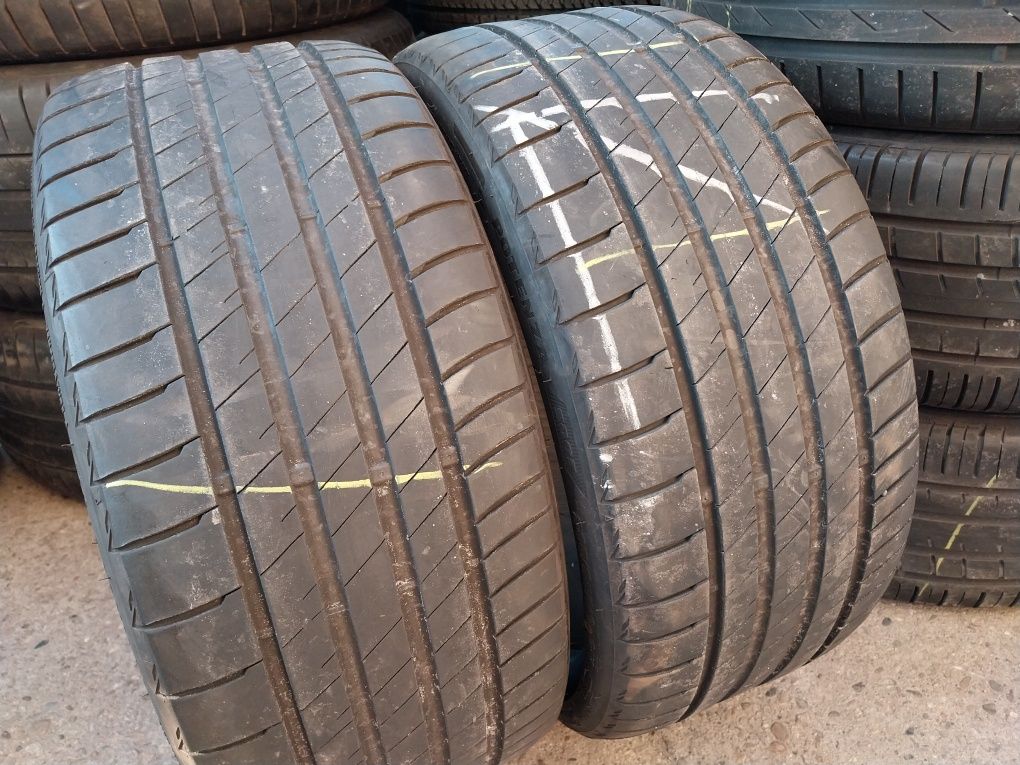 Anvelope second vara 235 35 R19 4buc Bridgestone 2020