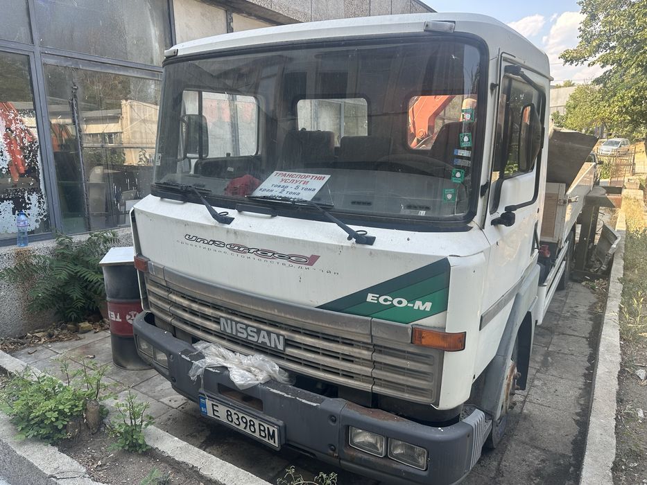 Нисан М75/150 камион 7.5 т , каросерия 4.2 м