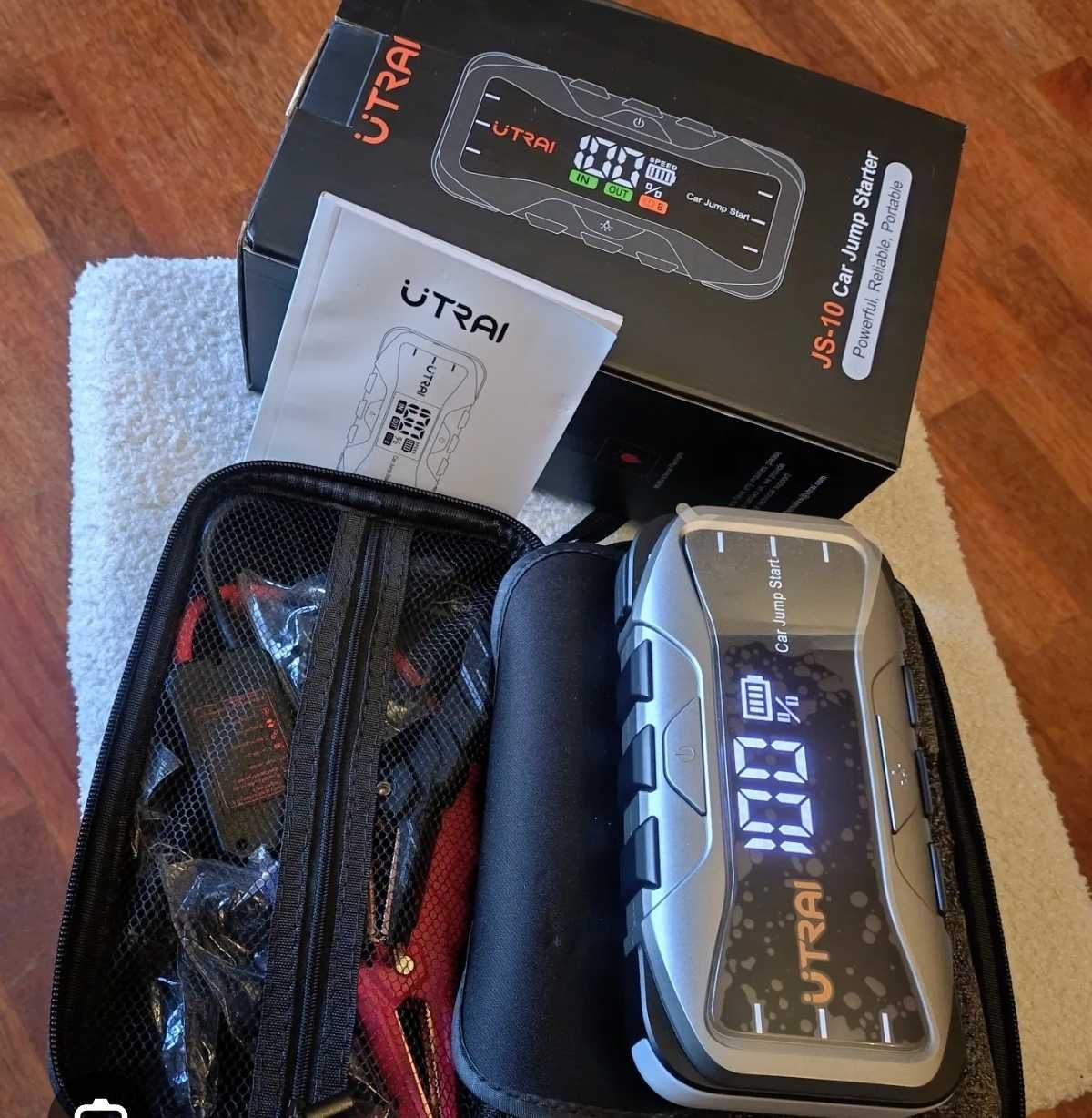 Устройството за зареждане на батерии UTRAI JS-10