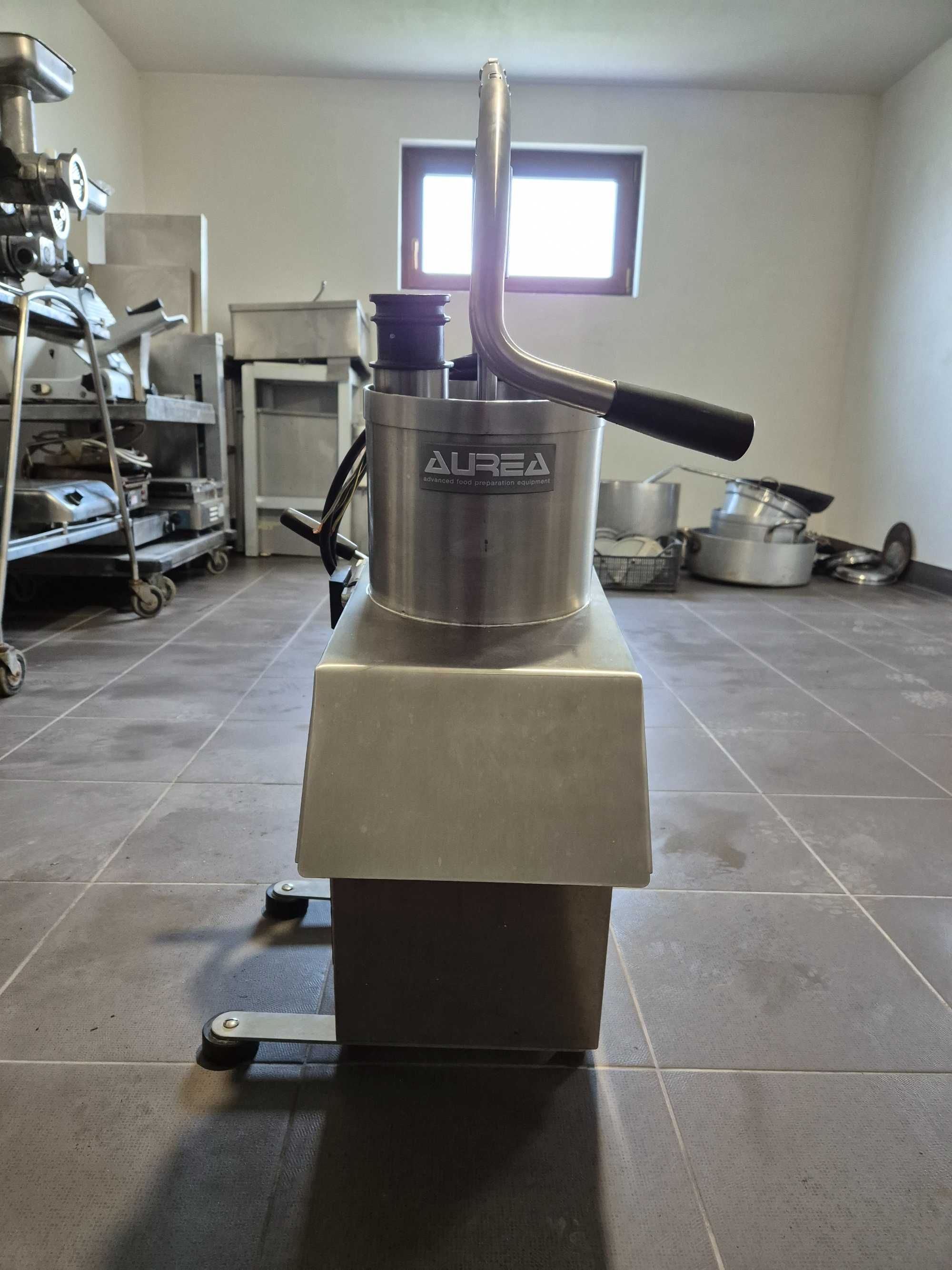 Robot de feliat legume industrial