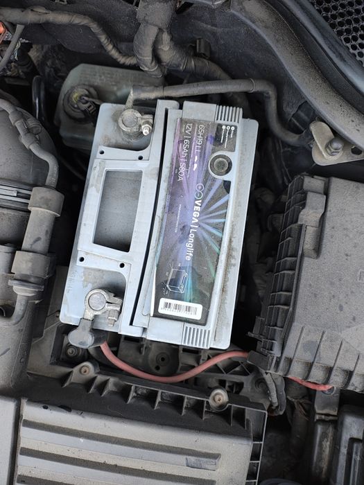 Акомулатор 65aH 580A