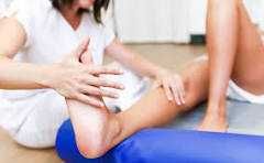 manichiura, pedichiura, servicii podologie, kinetoterapie, etc.