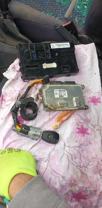 Kit de pornire Renault