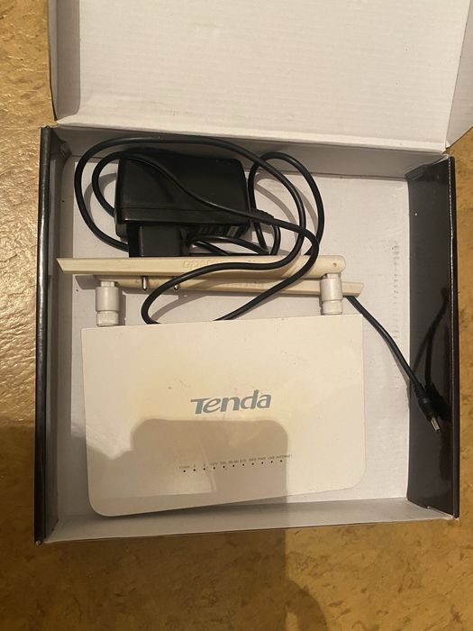 Zyxel , Tenda Wi-Fi роутер модем