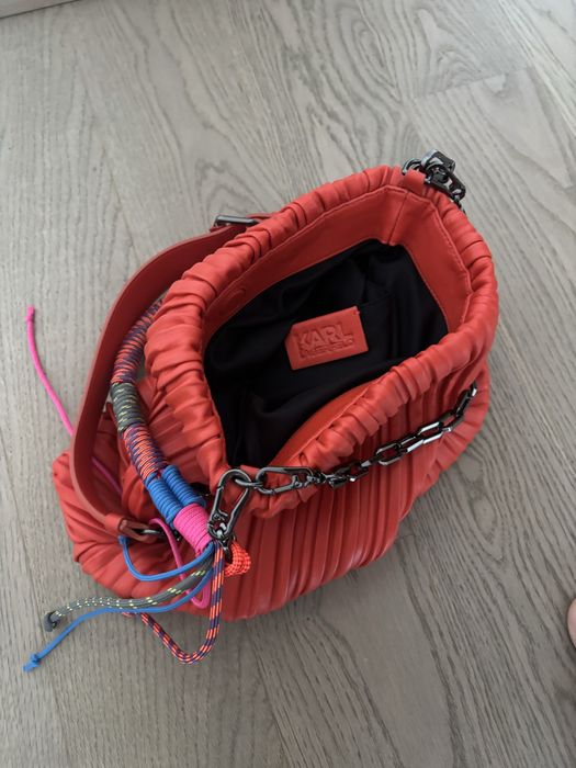 Оригинална дамска чанта KARL LAGERFELD