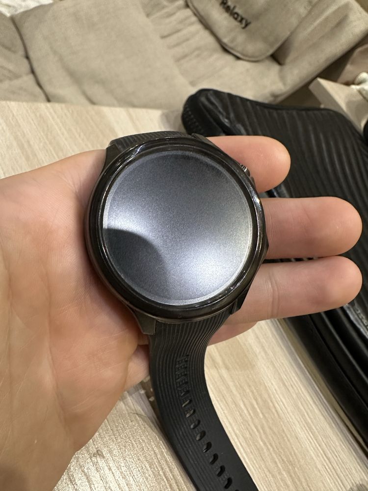 Смарт-часы OnePlus Watch 2