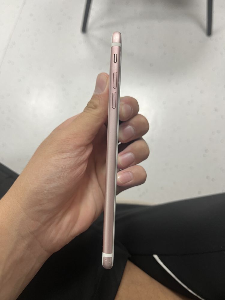 Iphone 7 plus,все в родном