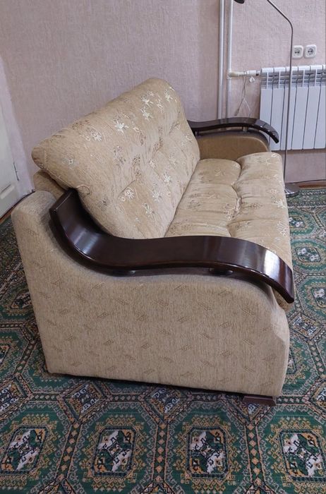 Диван и 2 кресла б/у