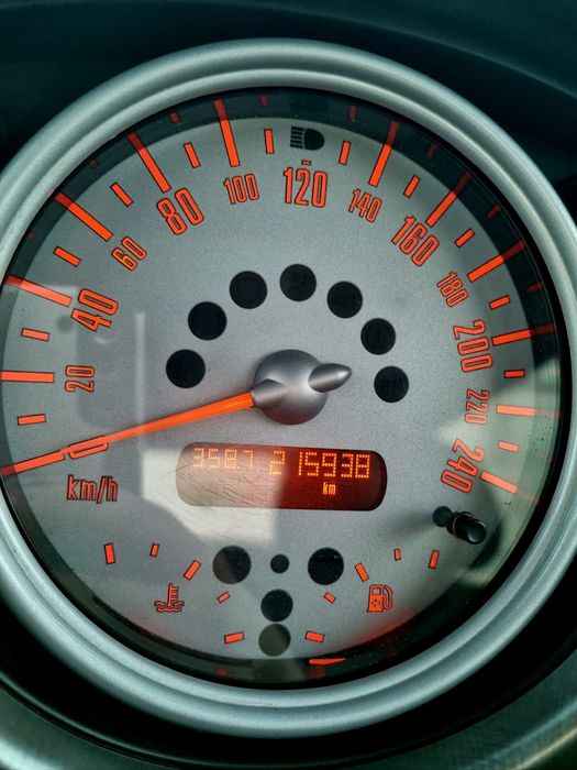 Mini Cooper One | defect