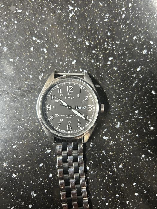 Timex deosebit .