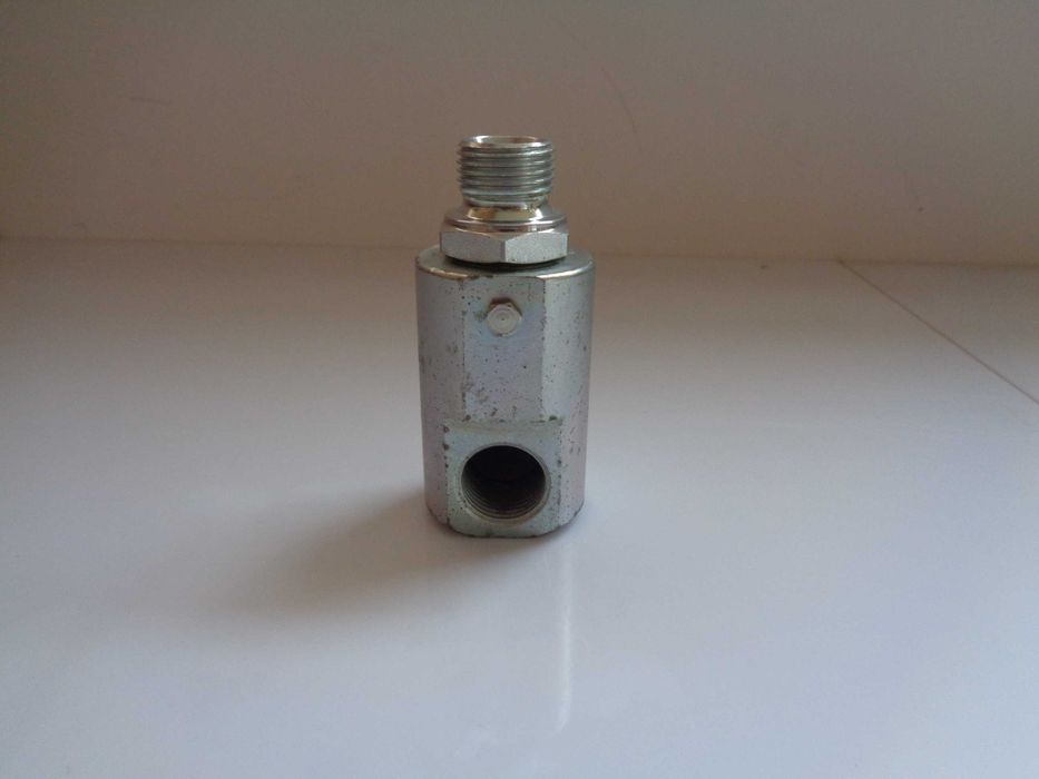 Racord mufa rotativ cupla  dreapta si 90° filet gaz 1/2" vidanje