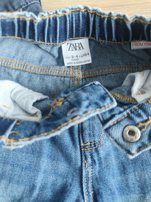 Lot Pantaloni baiatel 98 și lot 104