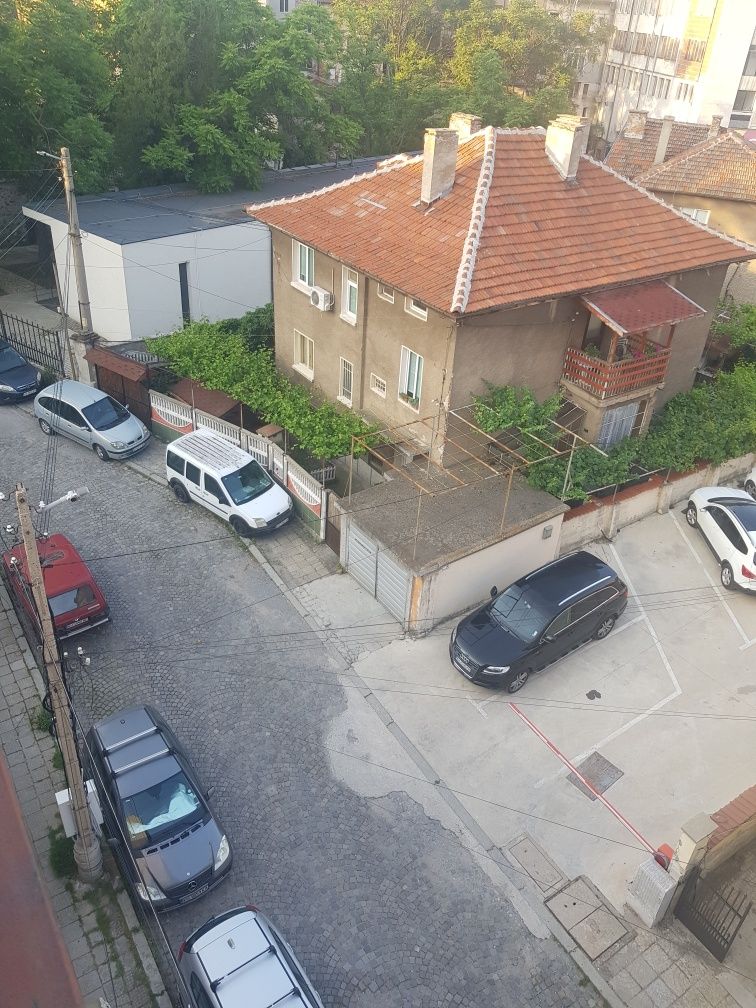 парко място център Дупница