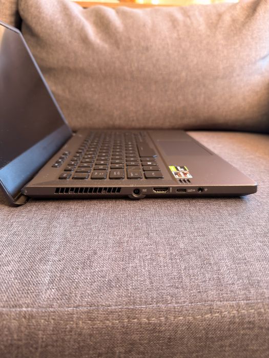 Rog Zephyrus G14, Ryzen 5 4600HS, 24gb ddr4, gtx 1650Ti 4gb, 1tb nvme