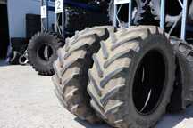 Cauciucuri Tractor 650/65R42 Pirelli Radiale SH cu Garantie AgroMir