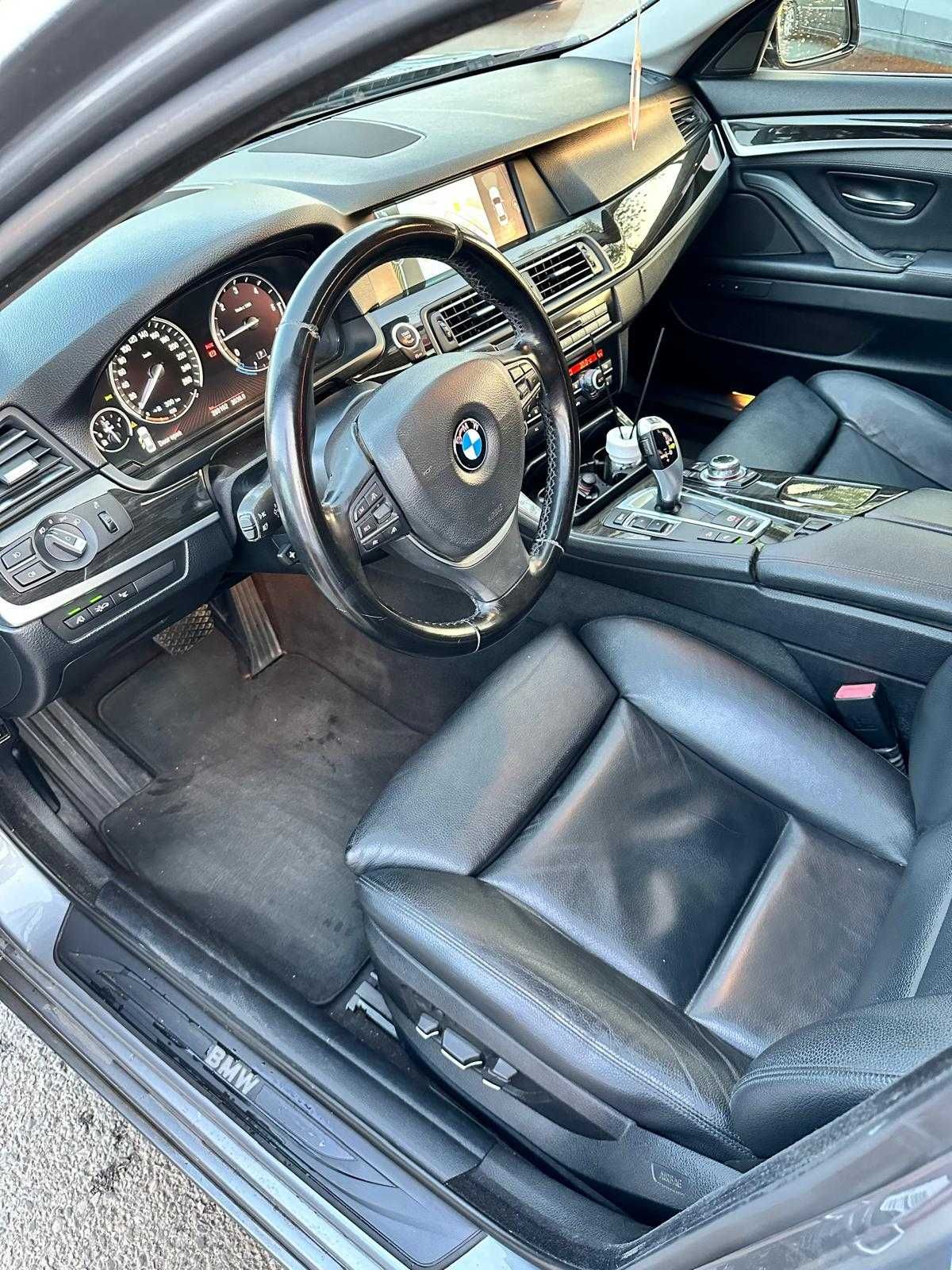 BMW SERIA 5 525XD 3 Butoane